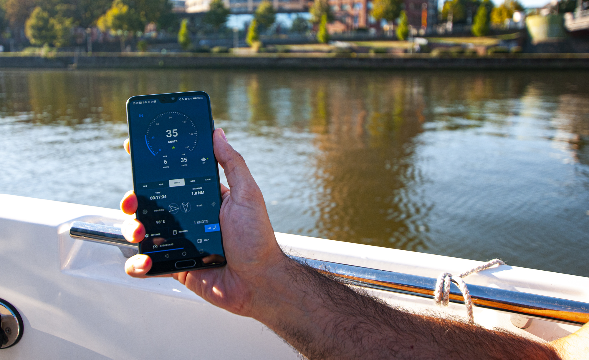Mariner GPS Dashboard 3 | Download for Android - Watch & Navy