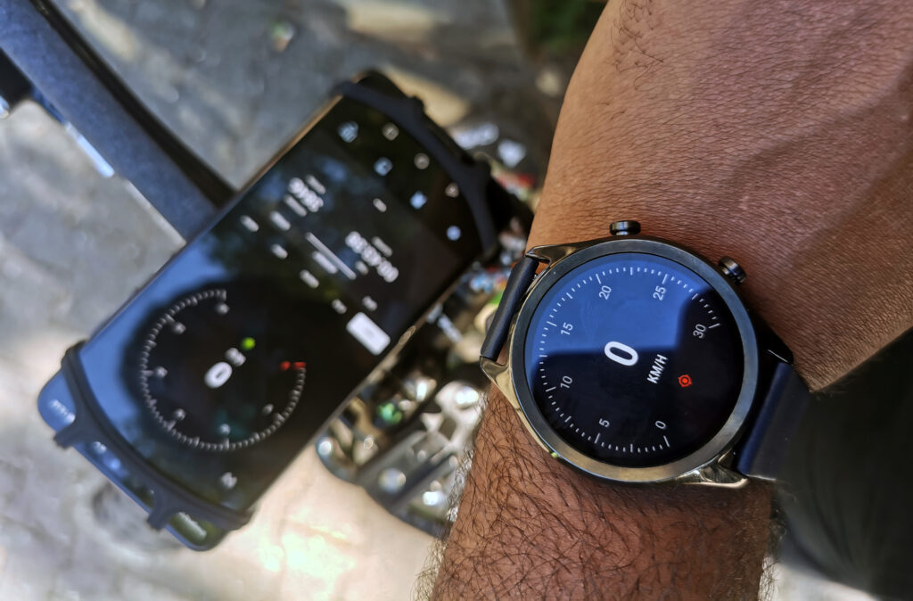 Velocity GPS Dashboard on an Android Phone and Wear OS Watch