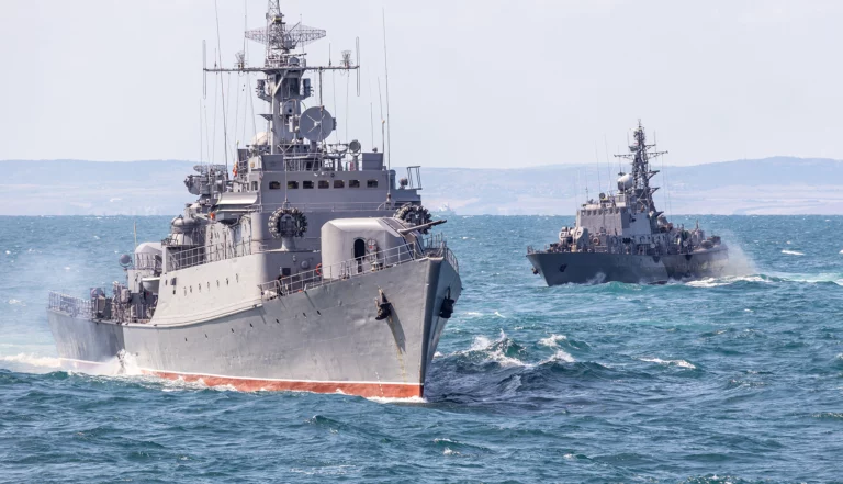 Naval Seamanship: What Civilians Can Learn from Naval Crews About Sailing